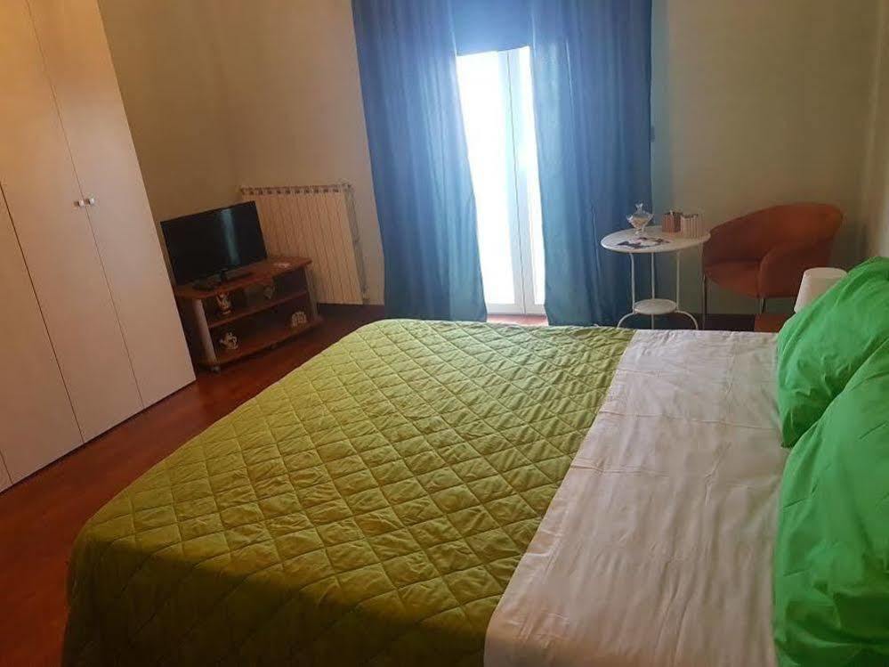 Bed and Breakfast Nonna Lucia Сан-Джорджо-Йоніко Екстер'єр фото